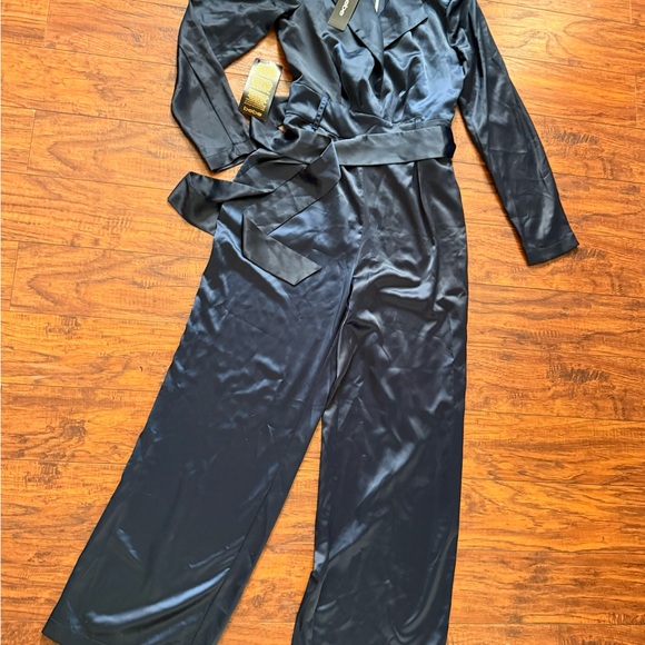 bebe Satin Blazer Jumpsuit Blue Tie Waist V Neck Business Spring | Medium - Picture 5 of 10